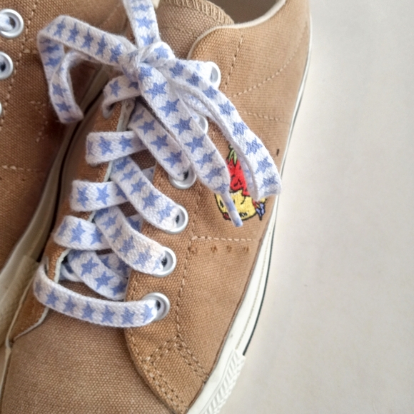 Converse Sky High Farm Strawberry Moon Women's Sneakers 7.5 - Picture 6 of 10